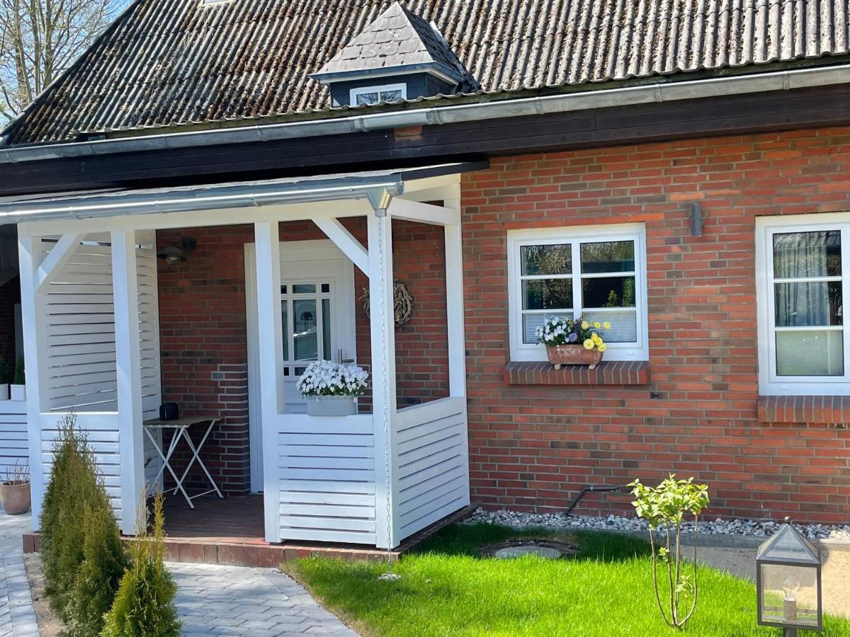 Friesen-Lodge Ferienwohnungen Breklum Esterno foto